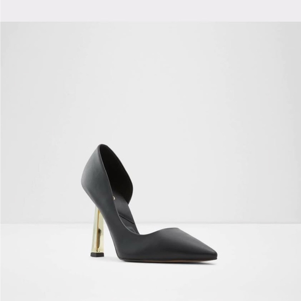 Elegant Black High Heel Pumps